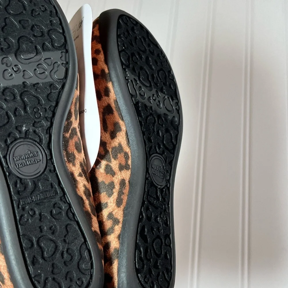 Girls Size 8 Leopard Print Flats with Black Bow NWT